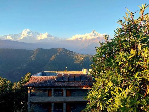 Himalayan Deurali Resort Pokhara Esterno foto