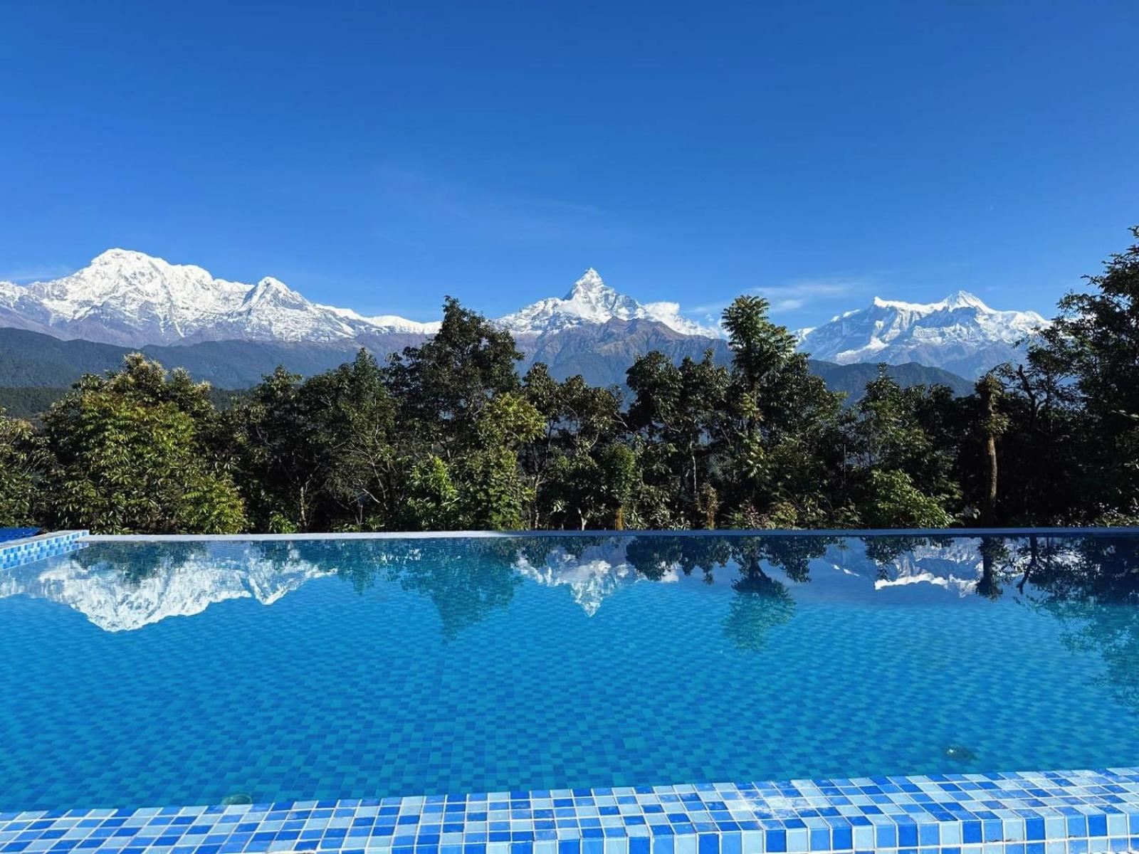 Himalayan Deurali Resort Pokhara Esterno foto