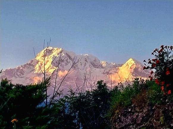 Himalayan Deurali Resort Pokhara Esterno foto