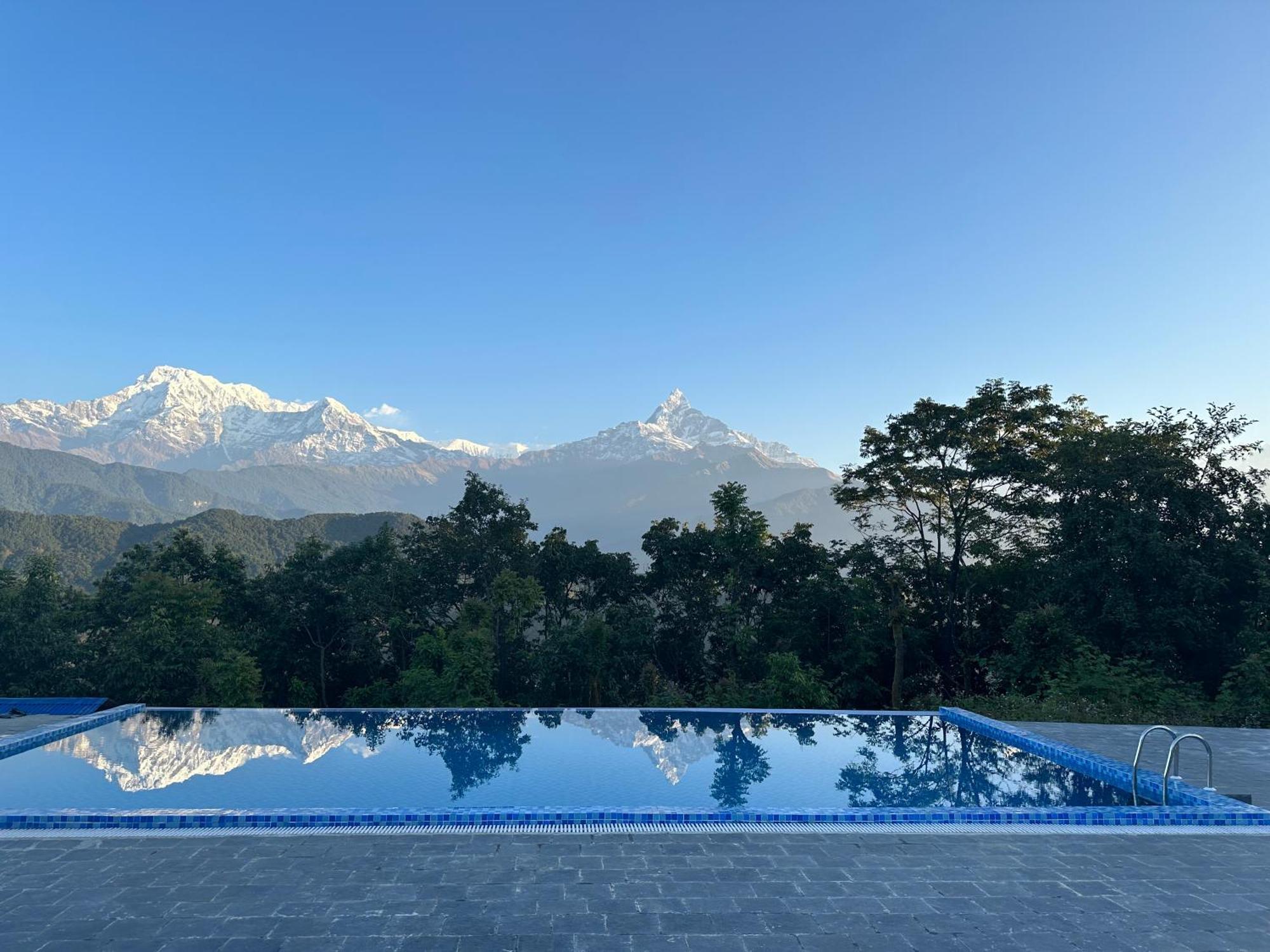 Himalayan Deurali Resort Pokhara Esterno foto