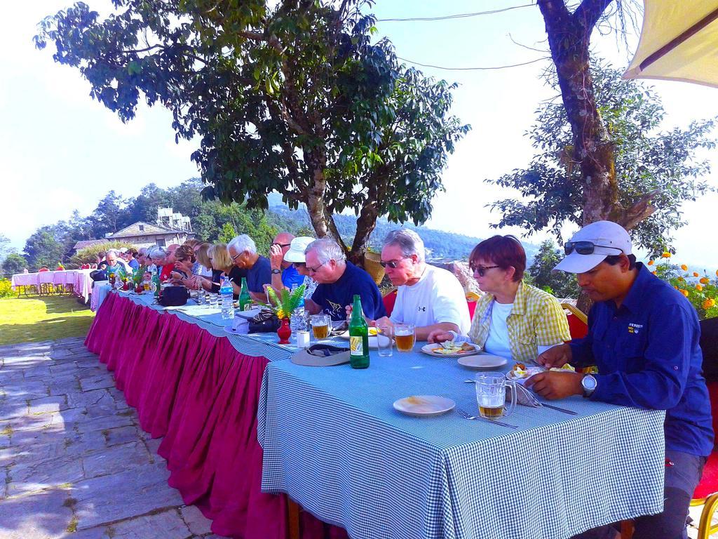 Himalayan Deurali Resort Pokhara Esterno foto