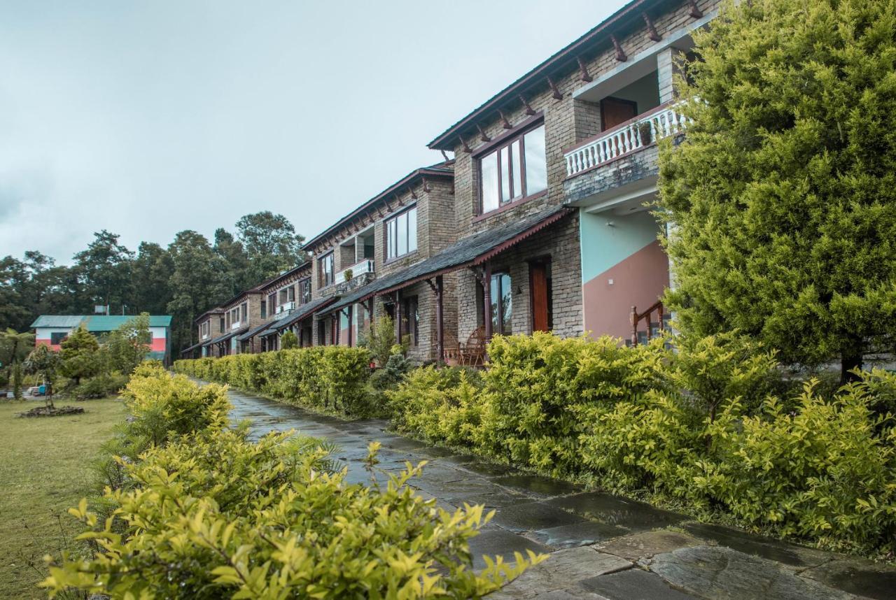 Himalayan Deurali Resort Pokhara Esterno foto